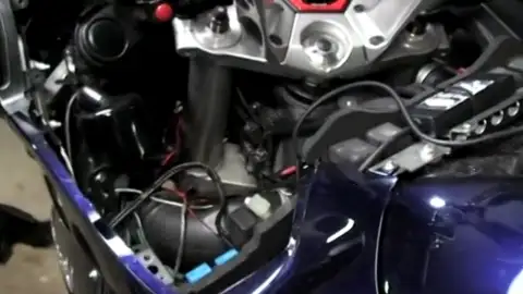 2010 Glove Box Install