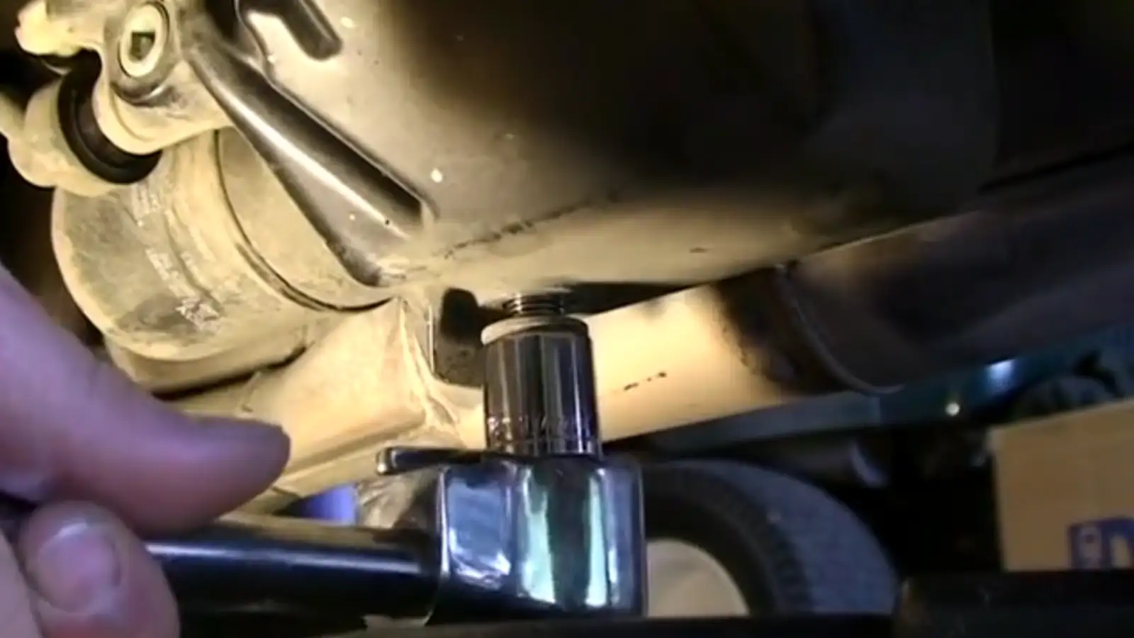Oil And Rear Drive Fluid Change