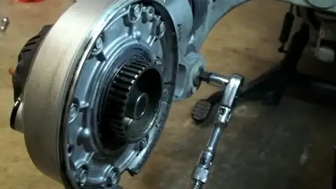 Rear Drive Splin Lubrication