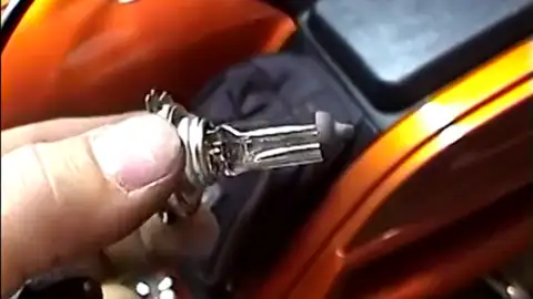 Headlamp Remove And Replace