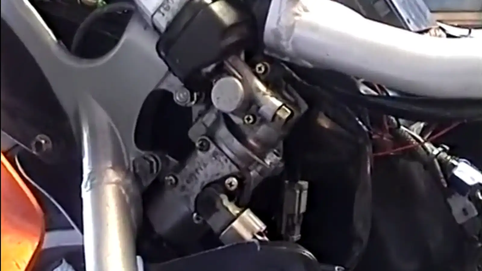 Rear Shock Install
