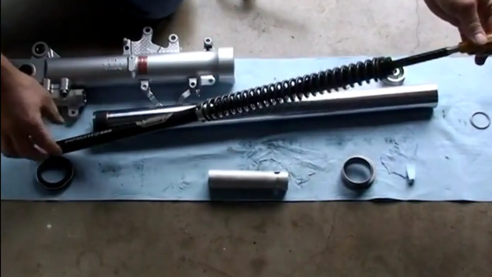 Traxxion AK-20 Install