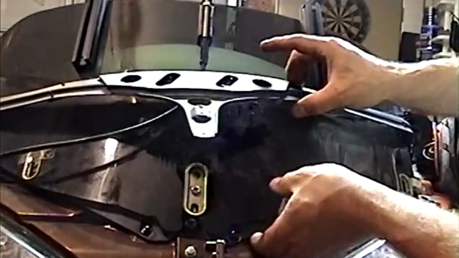 Windshield Remove and Replace
